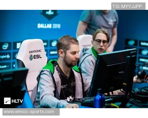 莱万因伤缺席至少四周球迷期待他早日回归赛场 莱万因伤缺席至少四周球迷期待他早日回归赛场