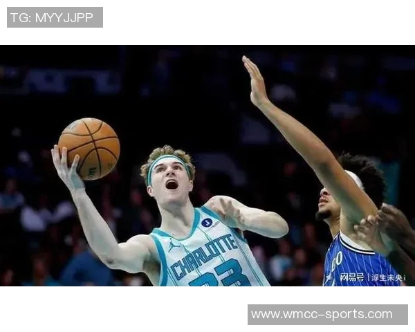 卡尔克布伦纳在对抗独行侠内线时表现出色应该给予他更多的上场时间 卡尔克布伦纳在对抗独行侠内线时表现出色应该给予他更多的上场时间