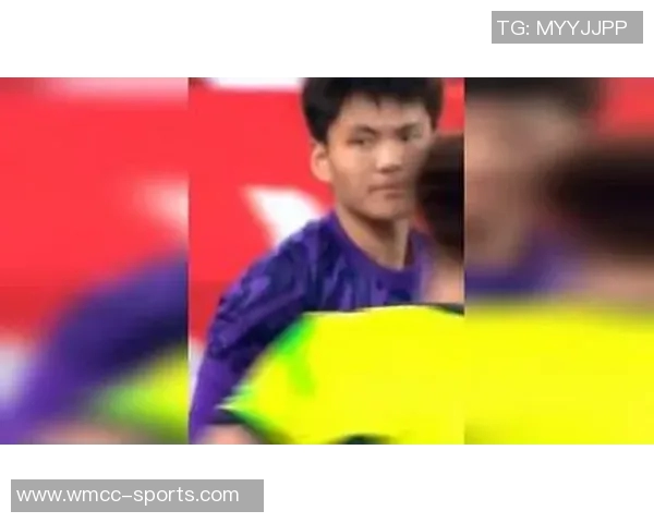 神奇扑救广岛三箭球员近距离头球攻门蹇韬极限反应将球捞出