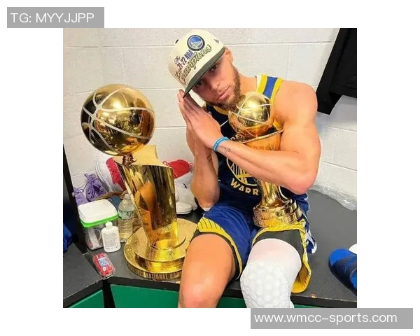 JR史密斯盛赞库里为历史最佳控卫退役后或成NBA前五球员